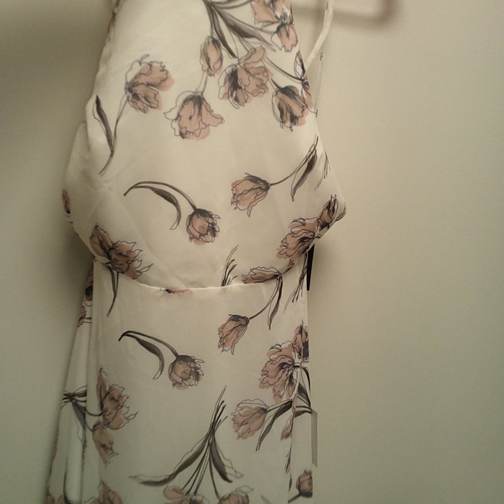 Floral Floor length open back Lulus - Picture 3 of 6